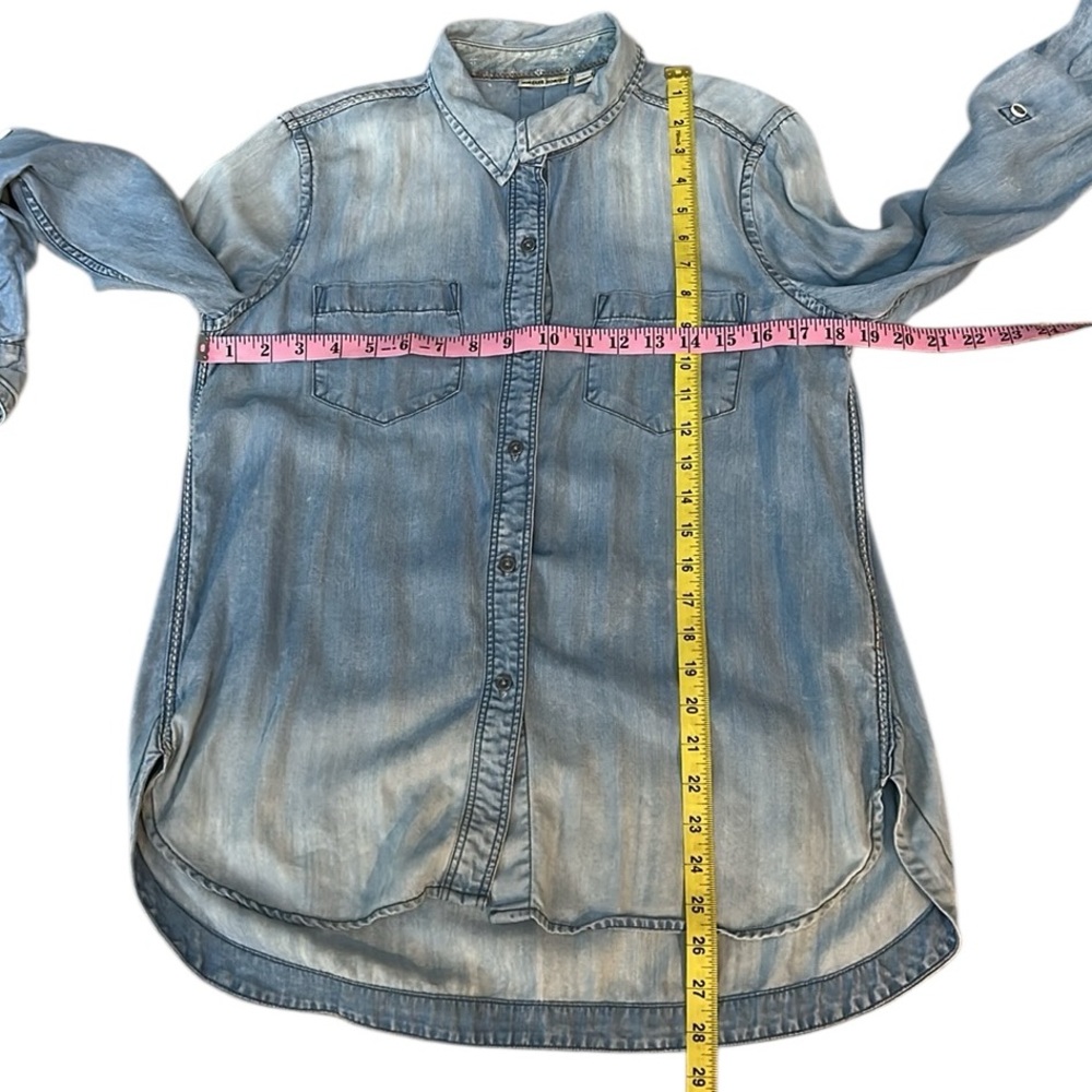 Anthropologie Holding Horses Chambray Button Down Shirt - Picture 12 of 12